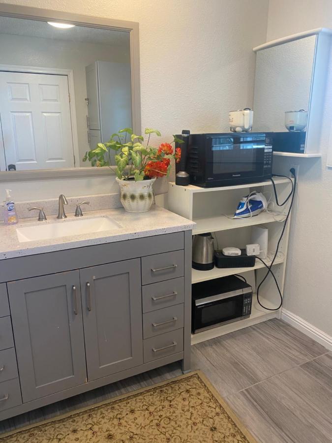 Private Room In Los Angeles With Ac, Strong Wifi, Smart Tv, Work Desk Near Sofi Stadium מראה חיצוני תמונה