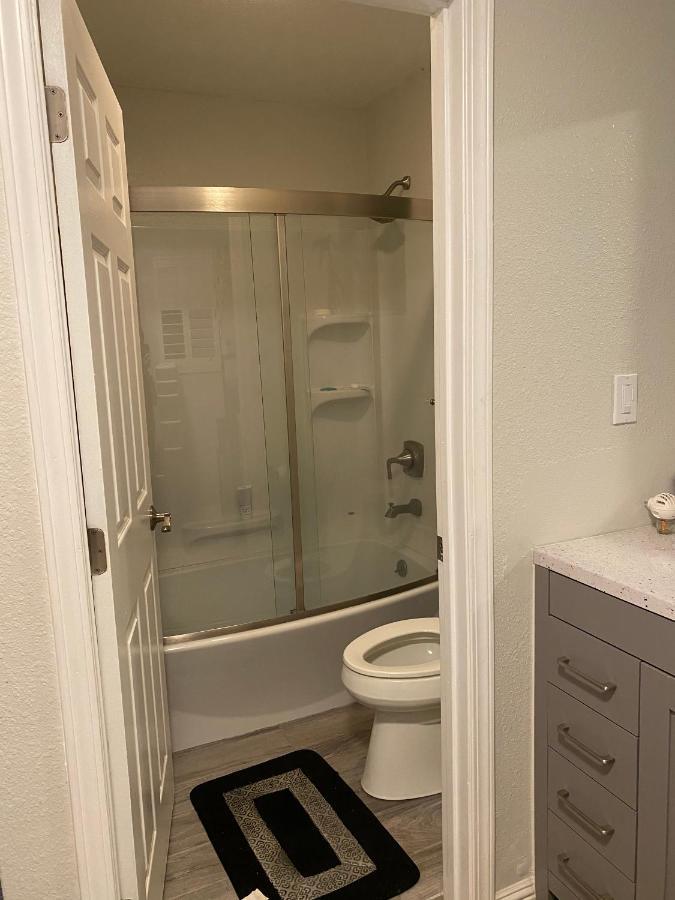 Private Room In Los Angeles With Ac, Strong Wifi, Smart Tv, Work Desk Near Sofi Stadium מראה חיצוני תמונה