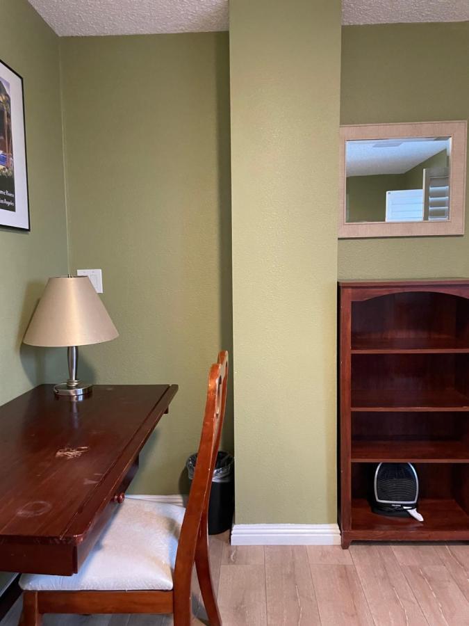 Private Room In Los Angeles With Ac, Strong Wifi, Smart Tv, Work Desk Near Sofi Stadium מראה חיצוני תמונה