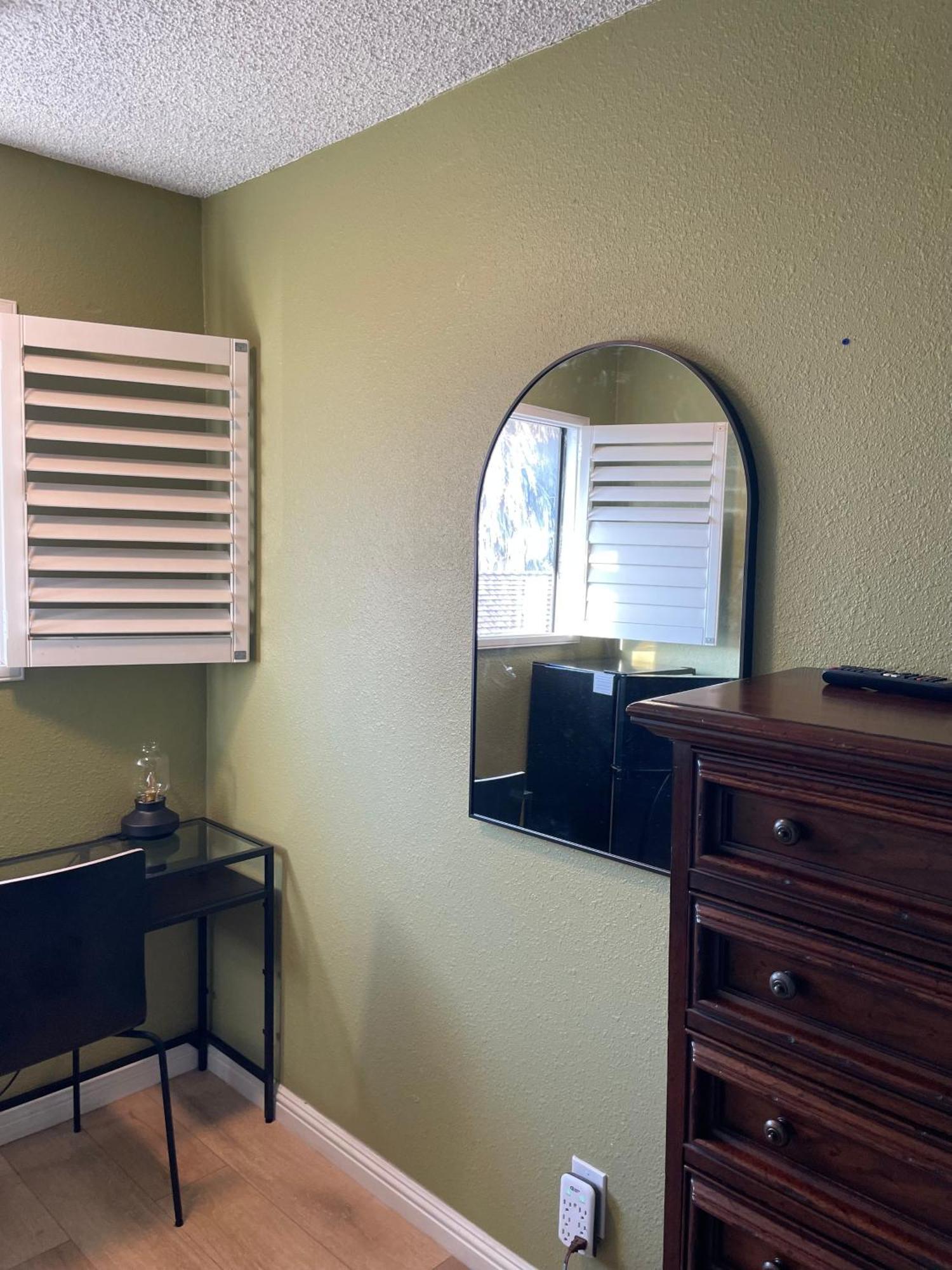 Private Room In Los Angeles With Ac, Strong Wifi, Smart Tv, Work Desk Near Sofi Stadium מראה חיצוני תמונה