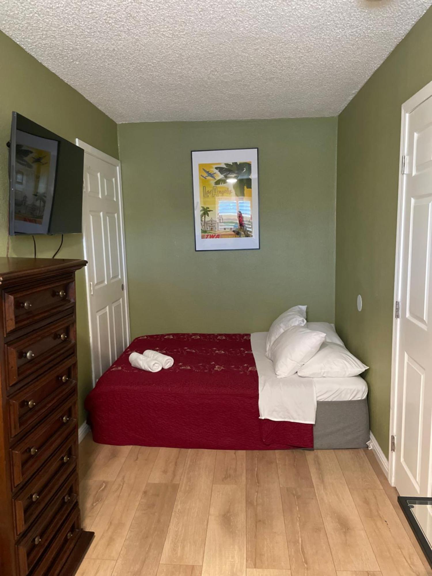 Private Room In Los Angeles With Ac, Strong Wifi, Smart Tv, Work Desk Near Sofi Stadium מראה חיצוני תמונה